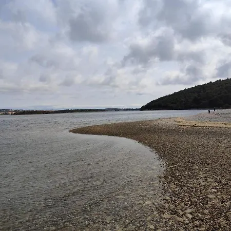 Bela ***** アパート プーラ