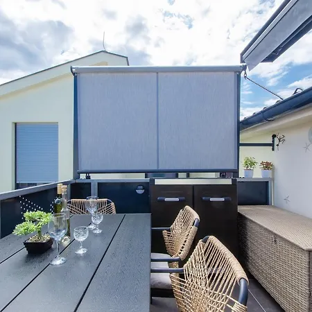 Bela ***** アパート プーラ