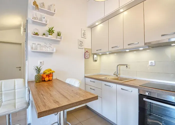 Bela ***** Διαμέρισμα *